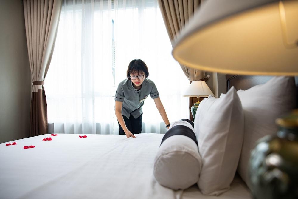 Hanoi Golden Lotus Aman Hotel Экстерьер фото